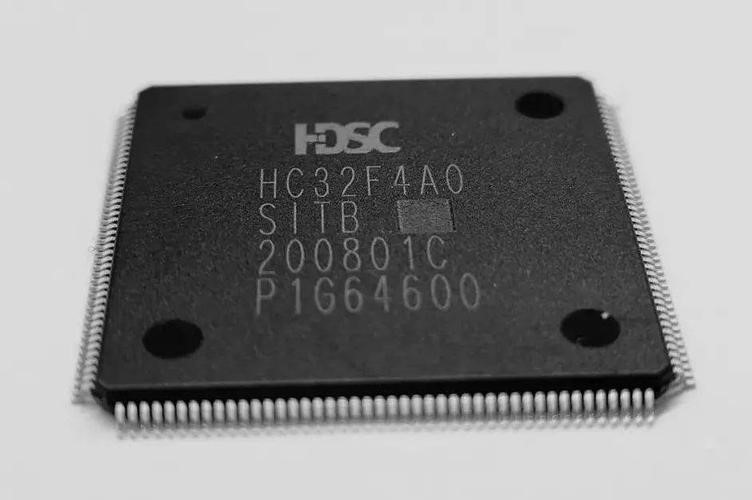 HC32F460PETB-LQFP100